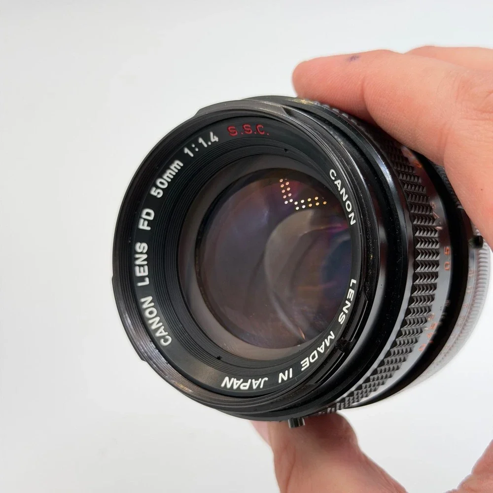 Canon FD 50mm f1.4 SSC Prime Lens Manual Focus SLR Breech Lock W/ Case Japan
